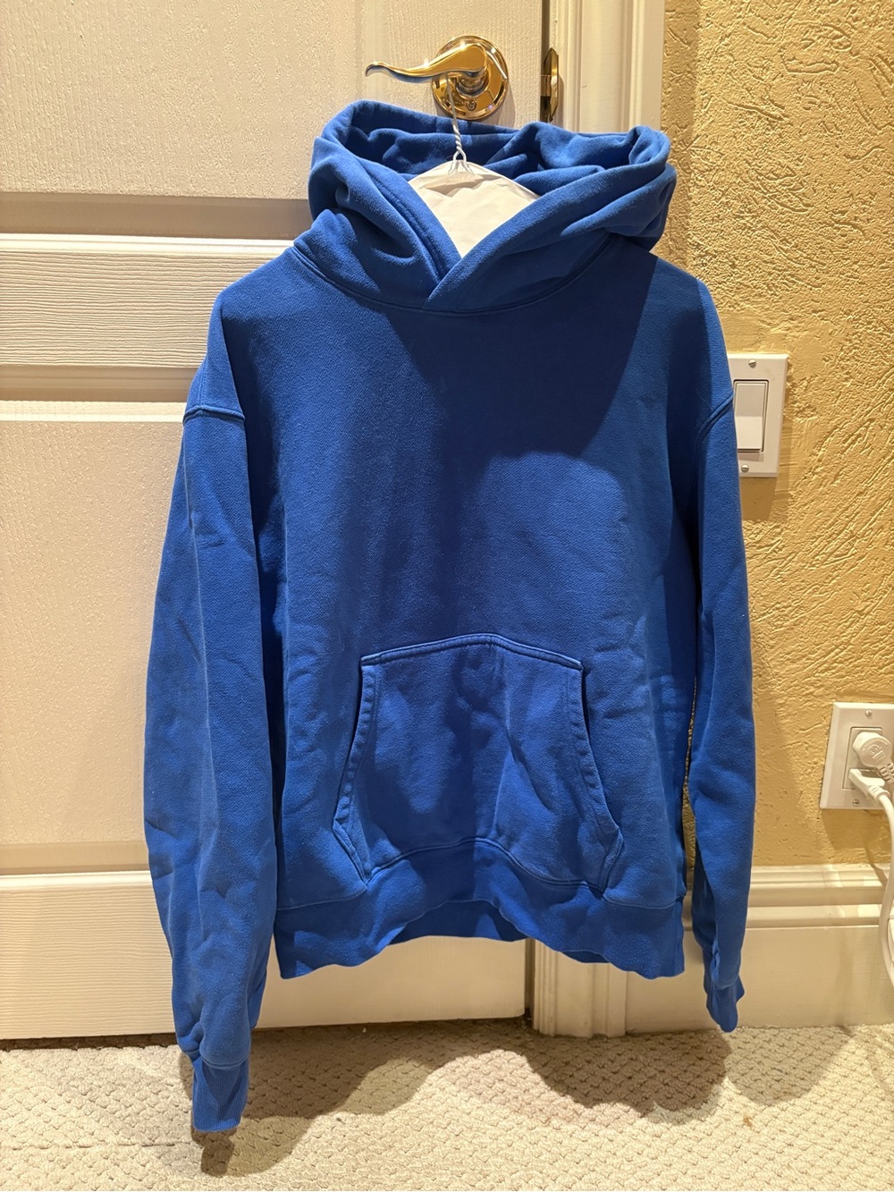 Aritzia Cozy Sweatfleece Mega Raglan Hoodie - Picture 4 of 4